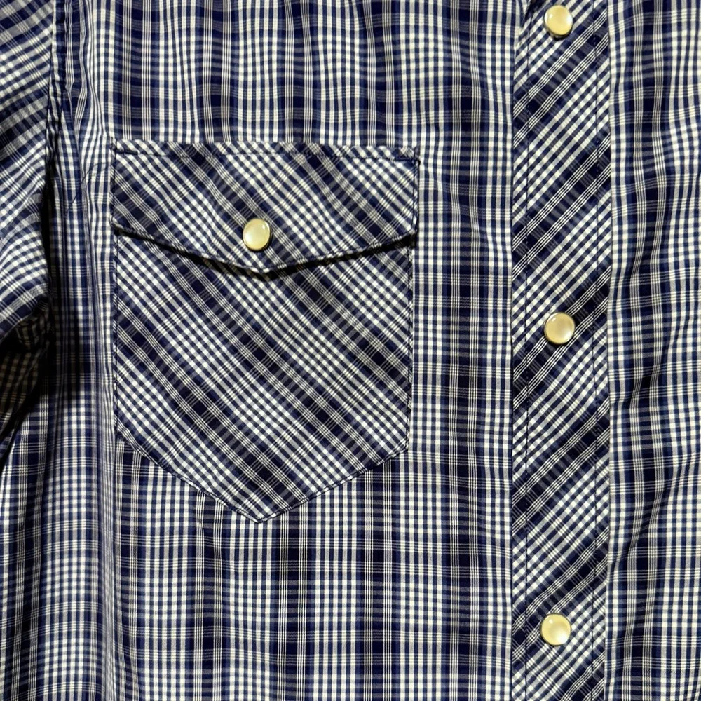 BANANA REPUBLIC Plaid Pearl Snap Button Men’s Sz MEDIUM